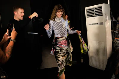 Look 24